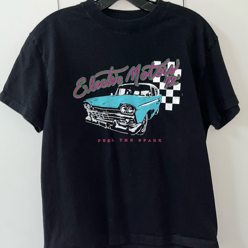 Brandy Melville graphic tee